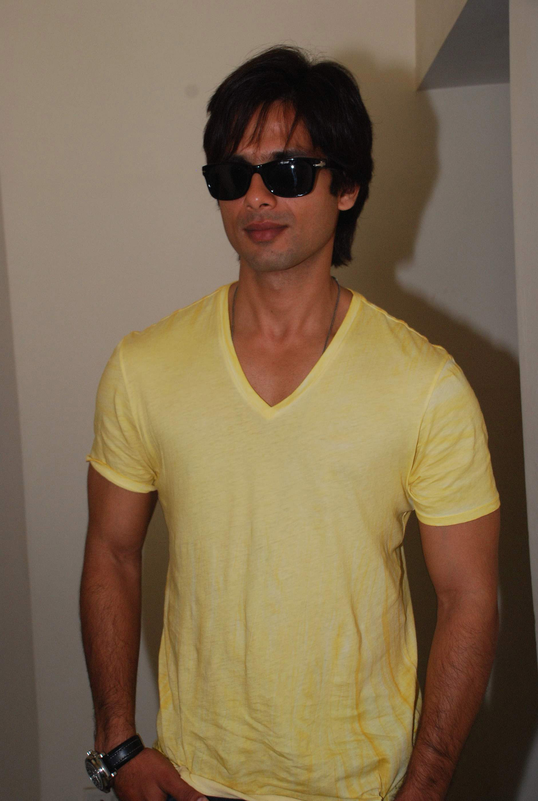 Shahid Kapoor at Radio Mirchi Pictures | Picture 62811